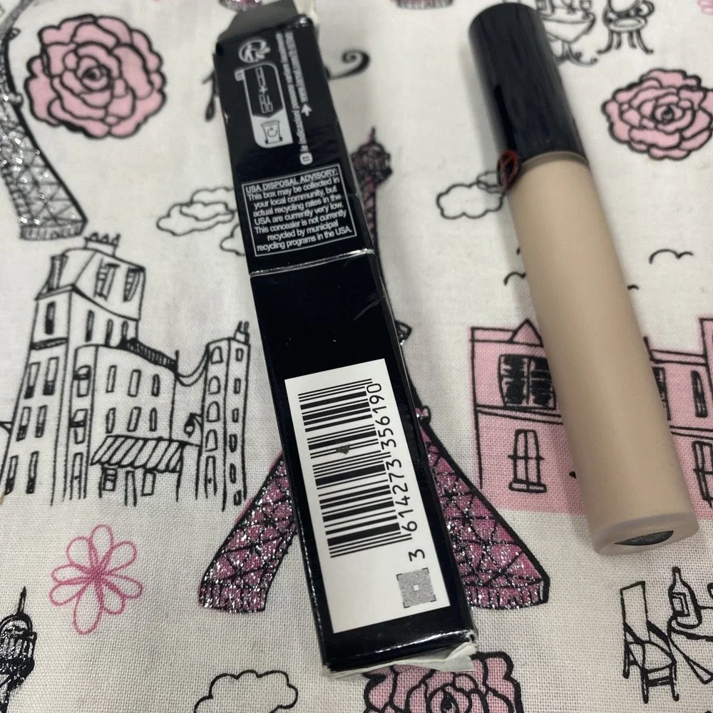 Giorgio Armani Power Fabric High Coverage Concealer # 3 Damaged‎ Box